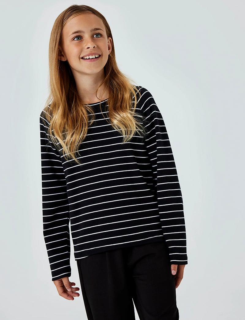 name it - NKFNANNIE LS TOP - langærmede t-shirts - black - 0