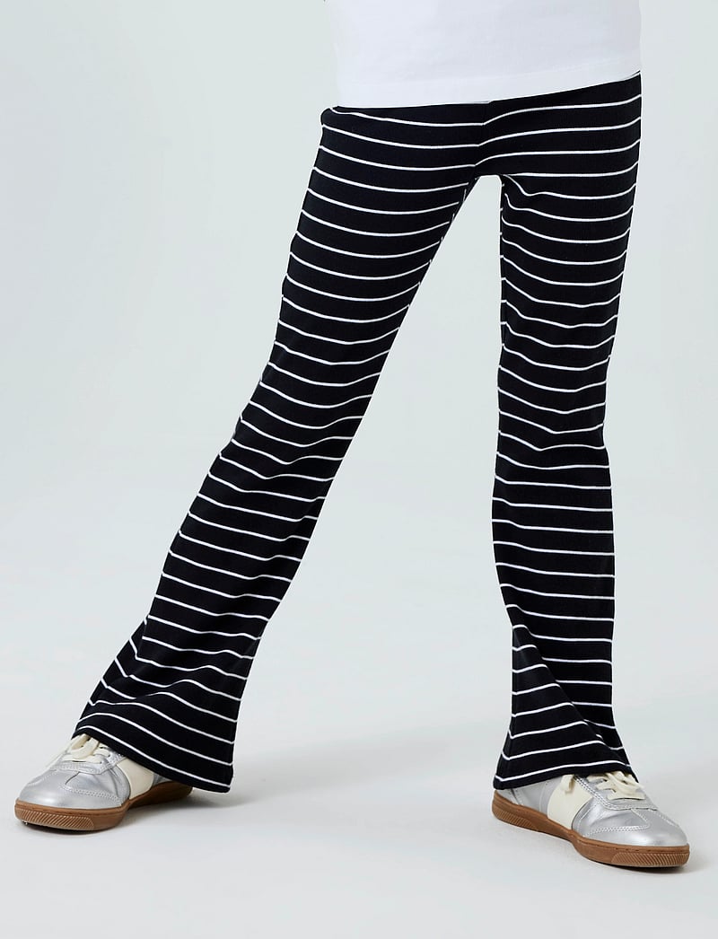 name it - NKFNANNIE WIDE PANT - kelnės - black - 3