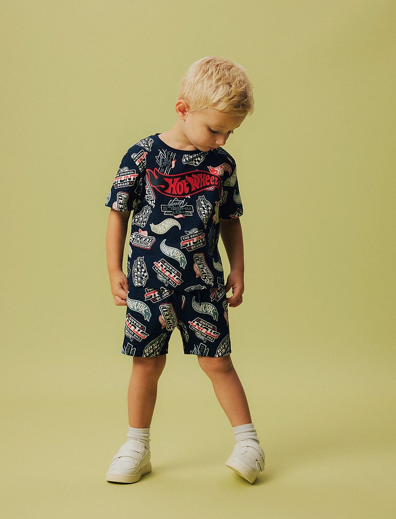 name it - NMMARY HOTWHEELS L NREG SHORTS SKY - sweatshorts - navy blazer - 5