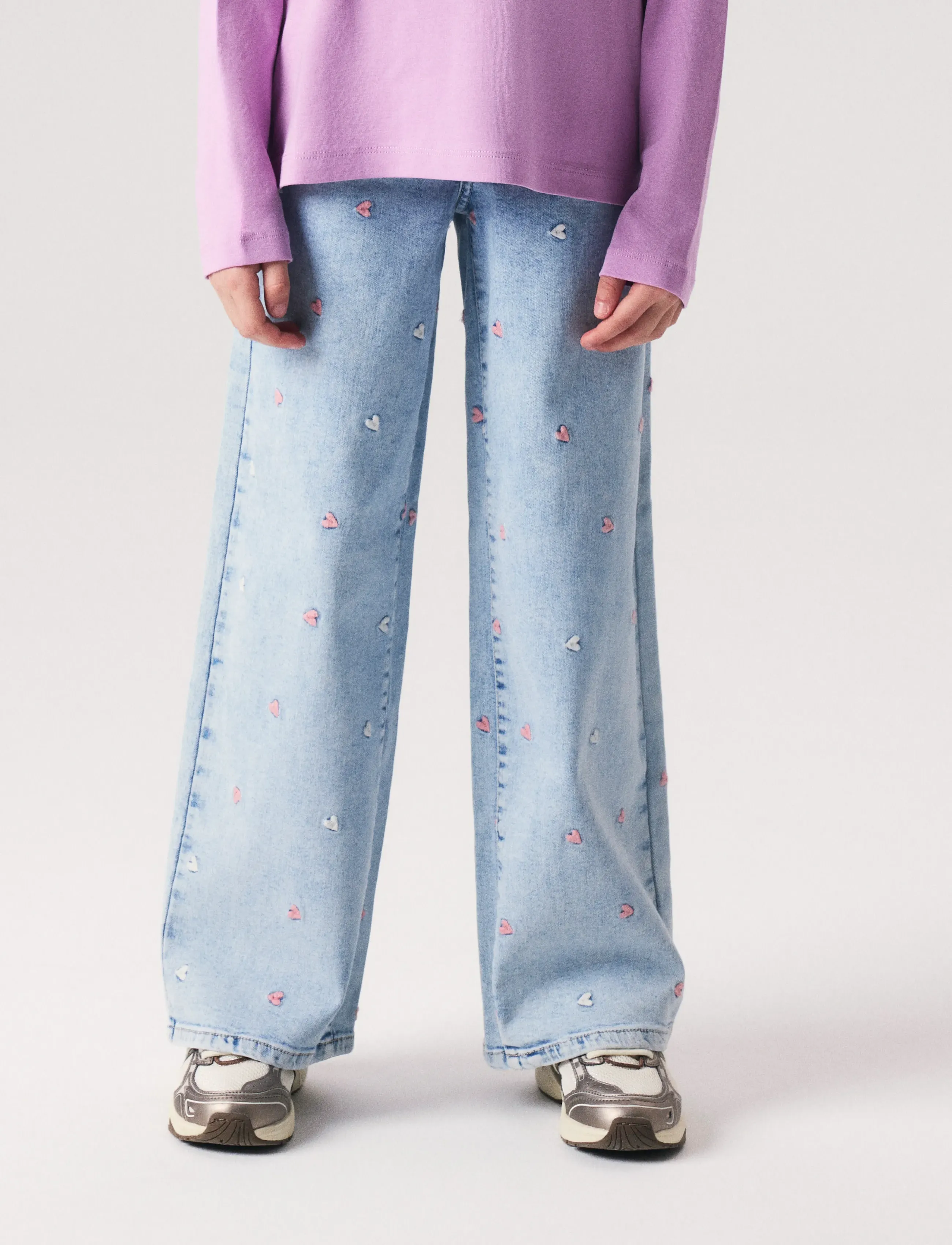 name it - NKFROSE WIDE EMB JEANS 2010-FR NOOS - hosen mit weitem bein - light blue bleached denim - 5