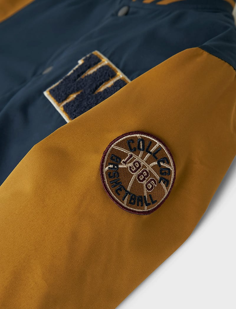 name it - NKMMAINS VARSITY JACKET1 - Õhukesed joped - navy blazer - 2