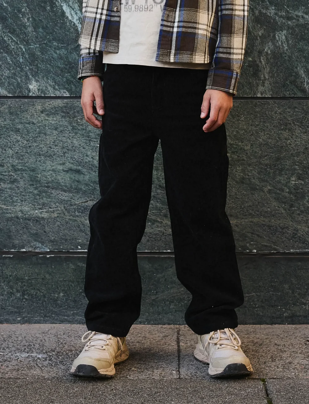 name it - NKMRYAN STRAIGHT CORD PANT 1995-CY N - einkaufen nach alter von - black - 0