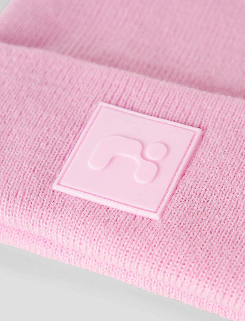 name it - NMNMALIK KNIT BEANIE BADGE1 - beanies - nosegay - 2