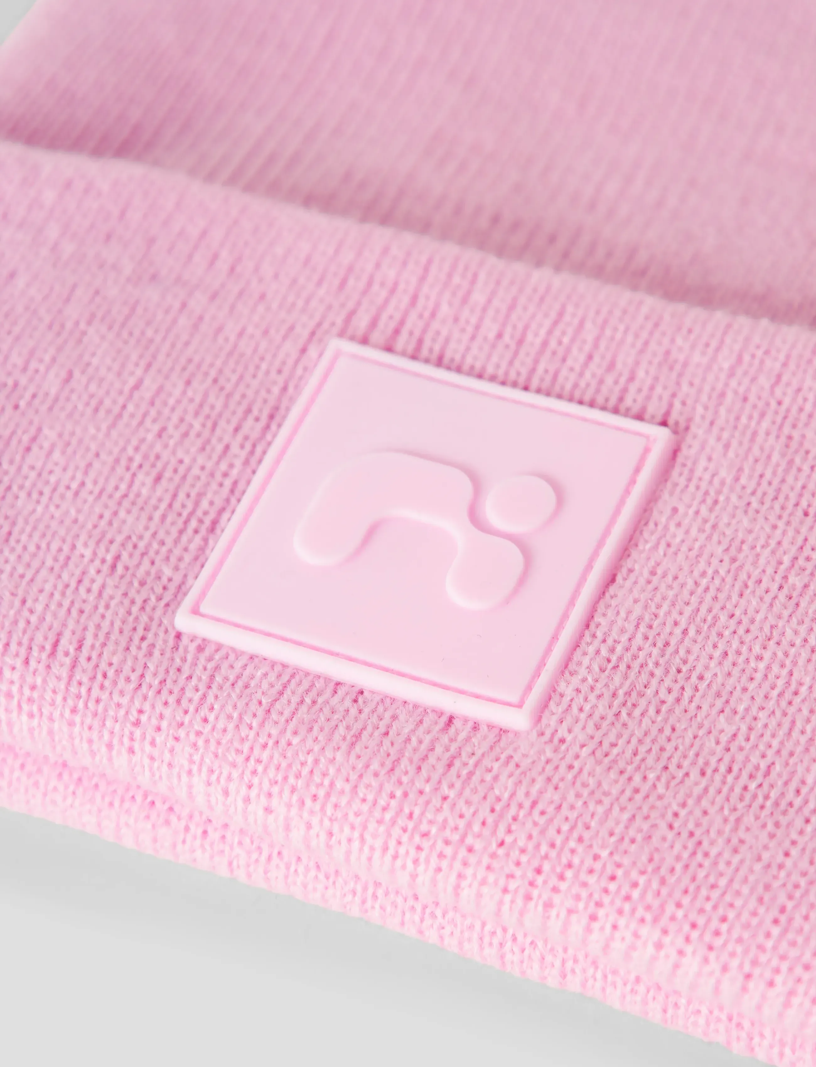 name it - NMNMALIK KNIT BEANIE BADGE1 - vinteraccessoarer - nosegay - 4