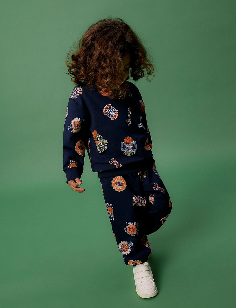 name it - NMMLELAND NREG SWEAT PANT BOX BRU - dressipüksid - navy blazer - 4