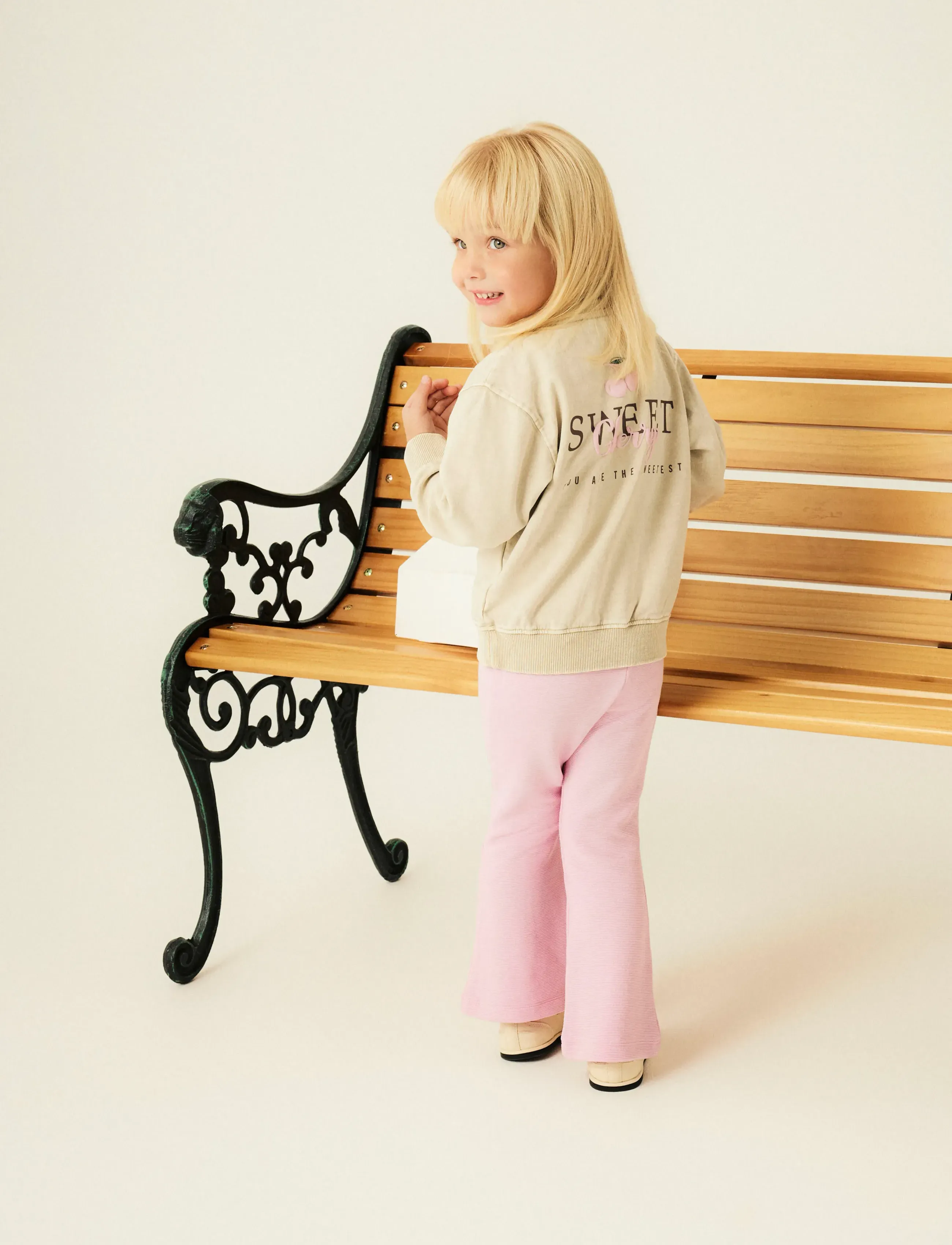 name it Nmfnadena Nreg Sweat Bru, 110, Beige, Sweatshirts & Hættetrøjer > Sweatshirts, Børn