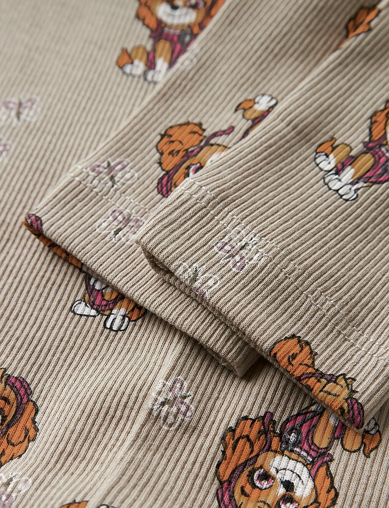 name it - NMFSANINA PAW LEGGING CPLG - leggings - island fossil - 2