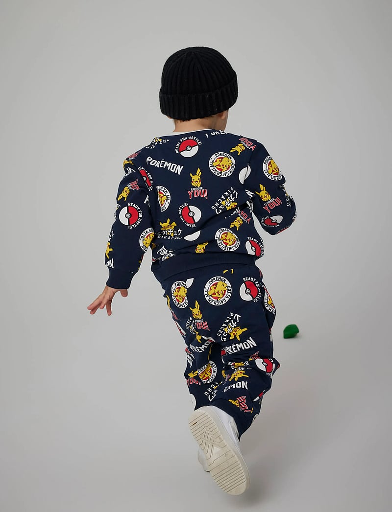 name it - NMMSILO POKEMON NREG SWEAT BRU SKY - sweatshirts - navy blazer - 3