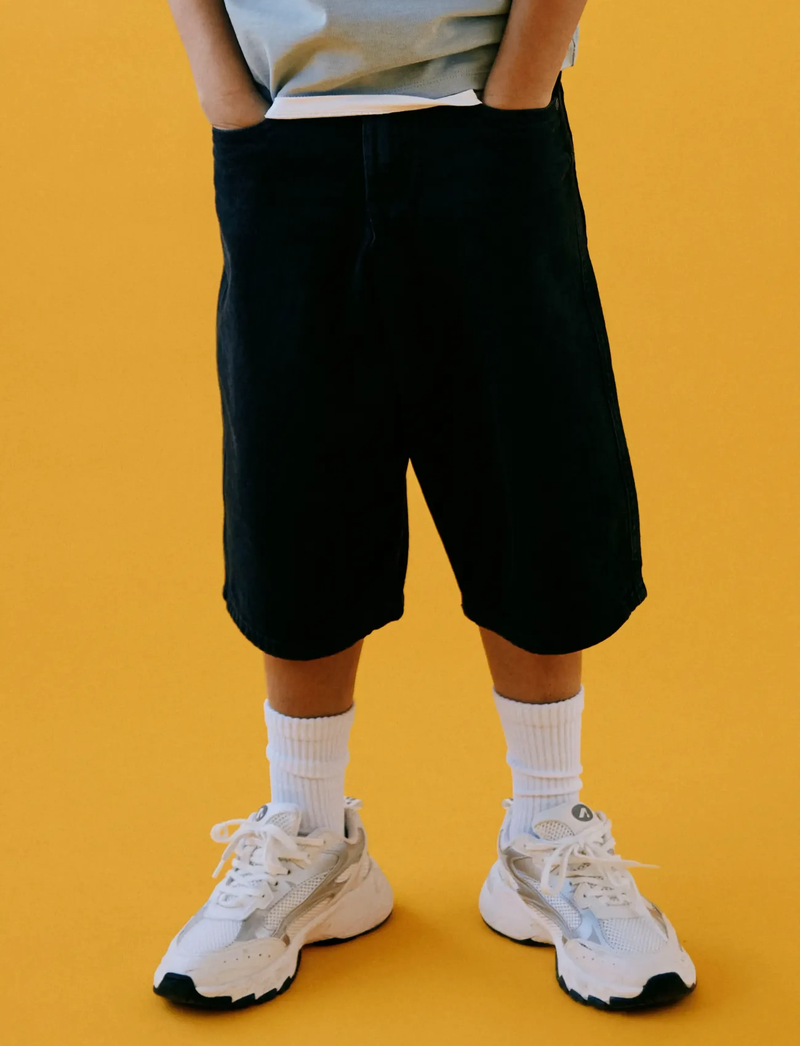 name it - NKMBEN X-SKATER DNM JORTS 7850-RM LNOOS - jeansshorts - black - 4