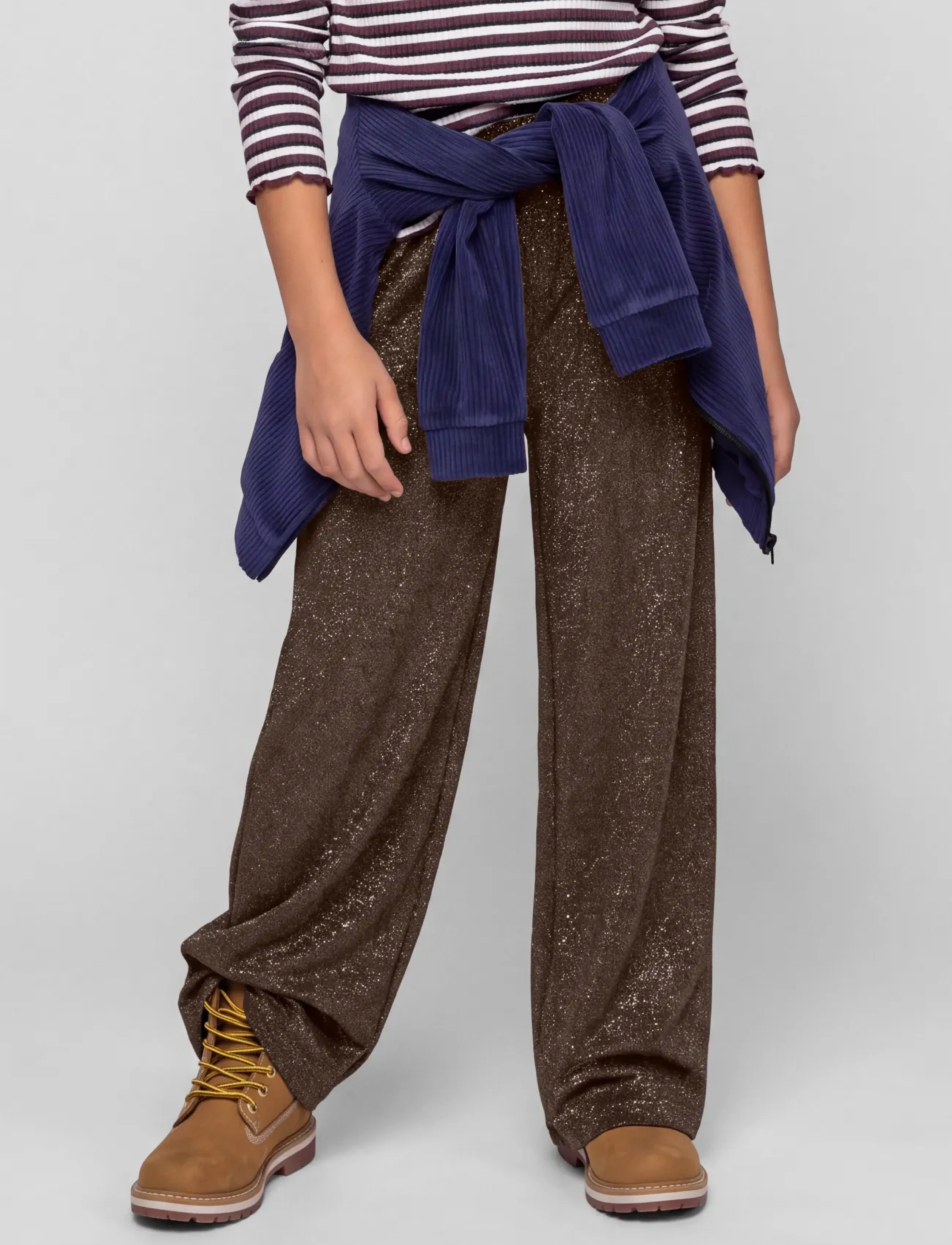 name it - NKFDITSA WIDE PANT - trousers - hot fudge - 3