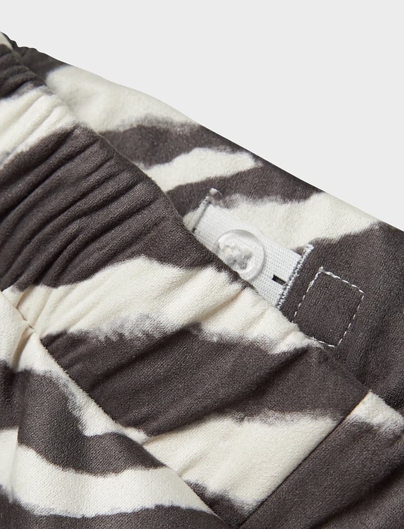 name it - NKFOFELIAS WIDE PANT - housut - black - 3