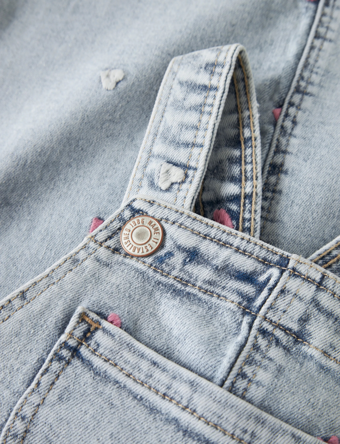 name it - NMFELINA DNM EMB SPENCER 2633-FR T - Ärmlösa vardagsklänningar - light blue bleached denim - 2