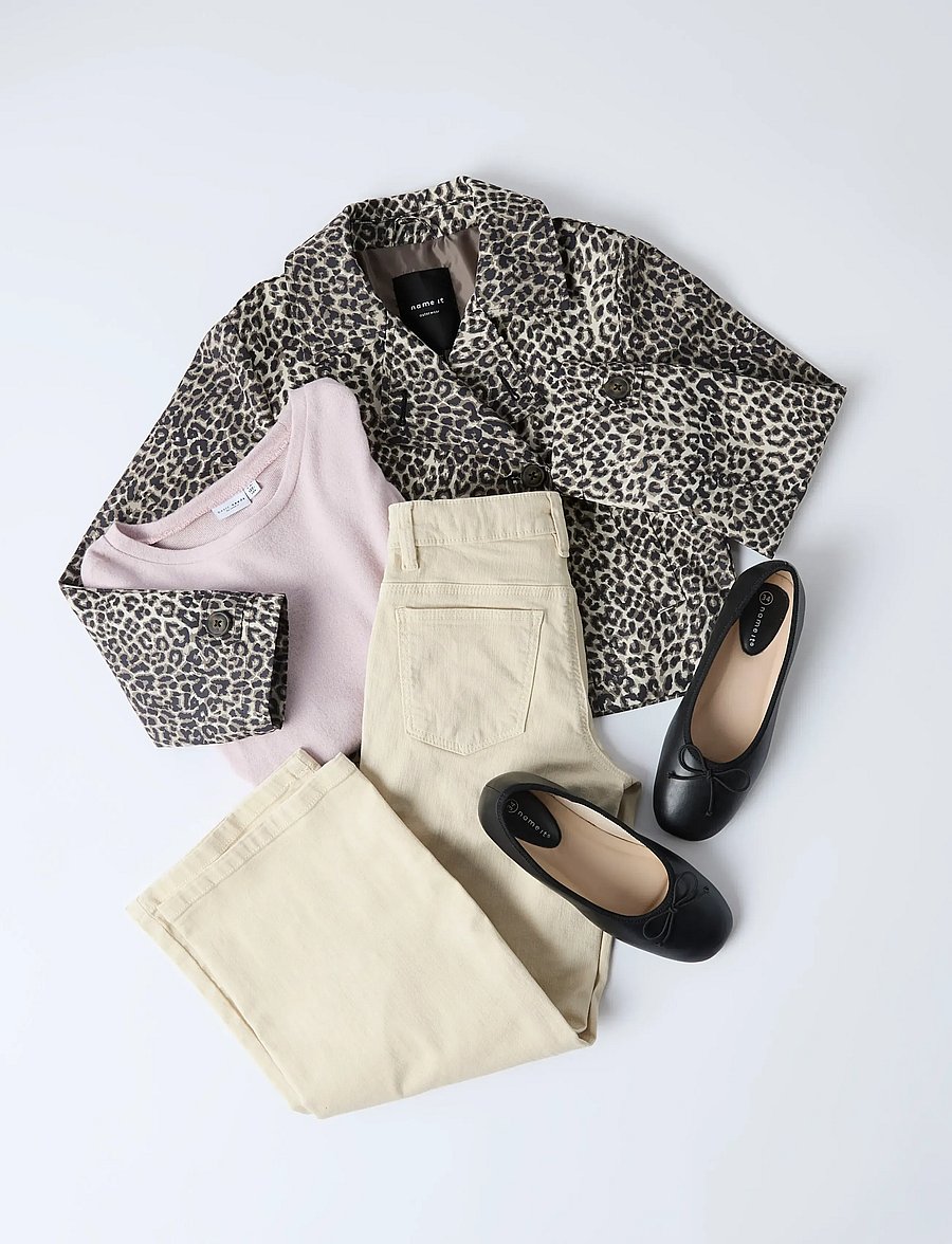 name it - NKFMADELIN TRENCH COAT SHORT AOP - mäntel - birch - 3
