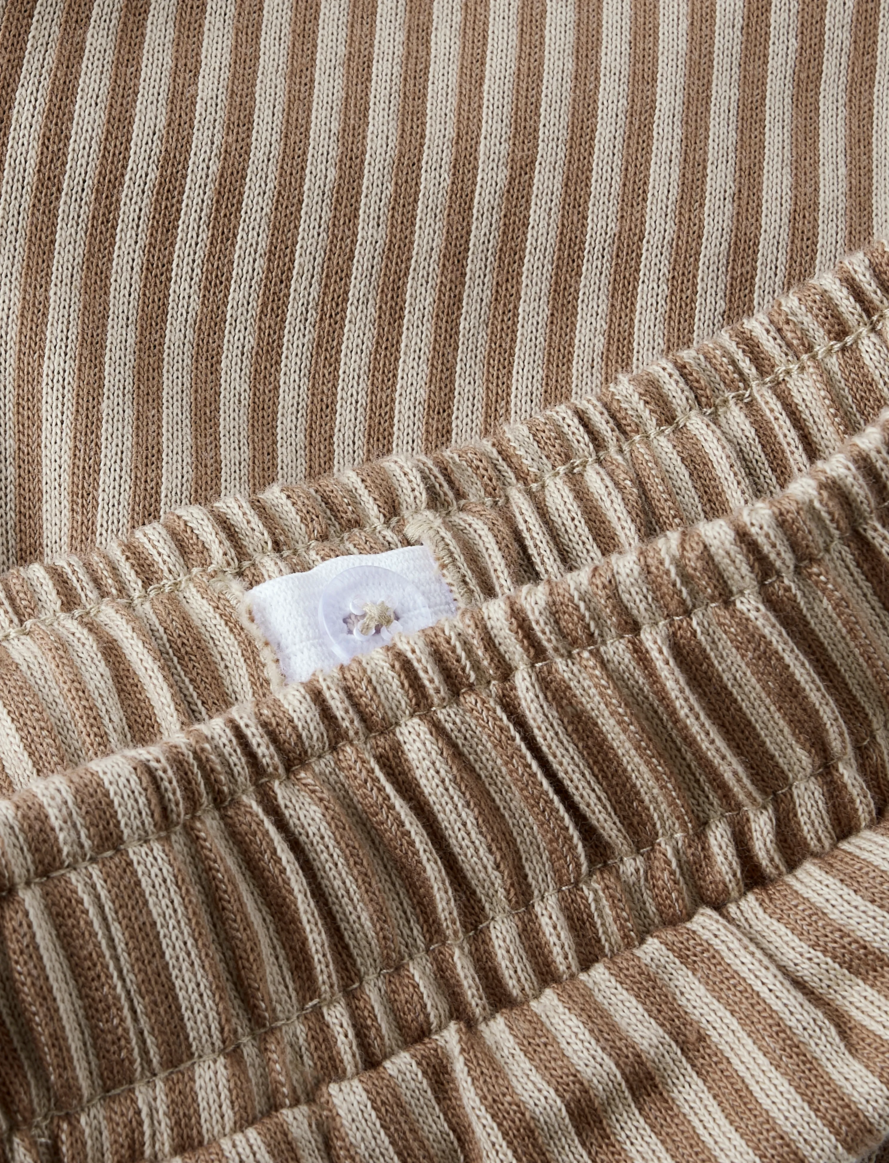 name it - NKMHARIS NREG SHORTS - irish cream - 3