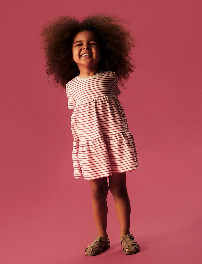 name it - NMFFENSINA SS DRESS PB - short-sleeved baby dresses - love potion - 2