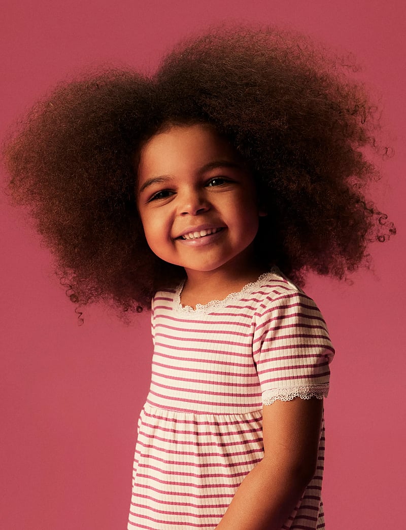 name it - NMFFENSINA SS DRESS PB - short-sleeved baby dresses - love potion - 3