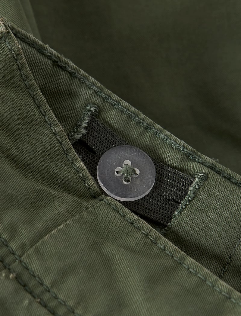 name it - NKMRYAN STRAIGHT CARGO SHORTS 1060-DN TB - cargo shorts - olivine - 5