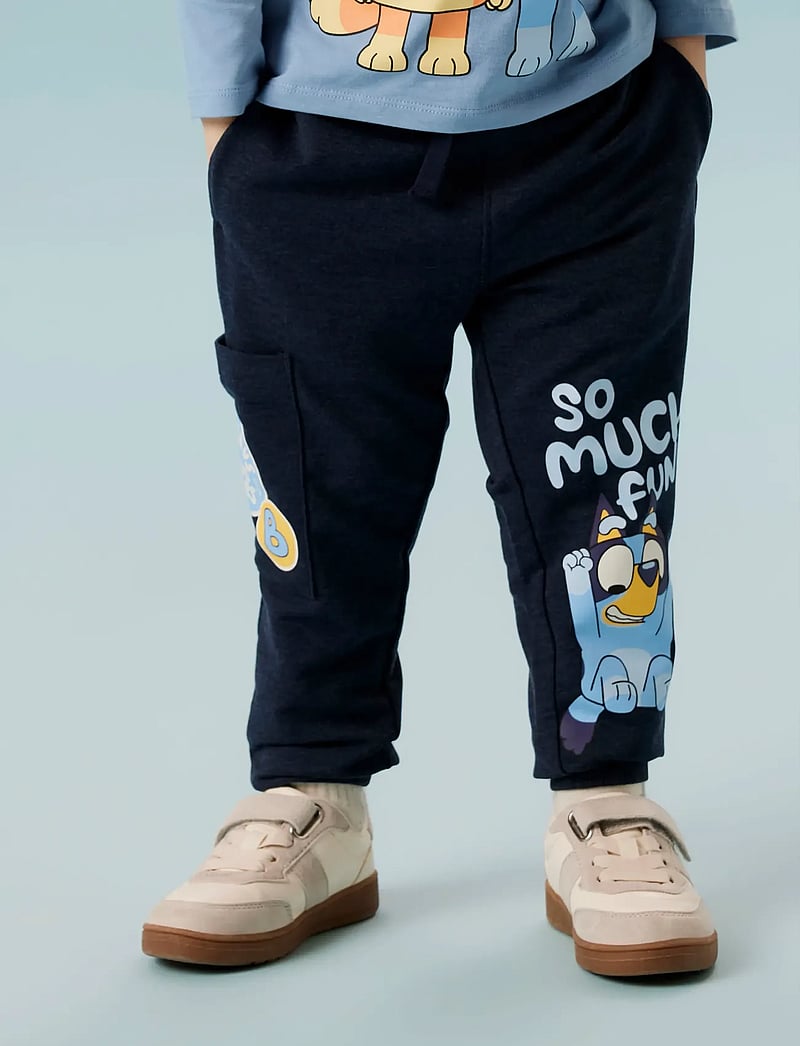 name it - NMMJARED BLUEY NREG SWE PANTS UNB SKY - jogginghosen - navy blazer - 3