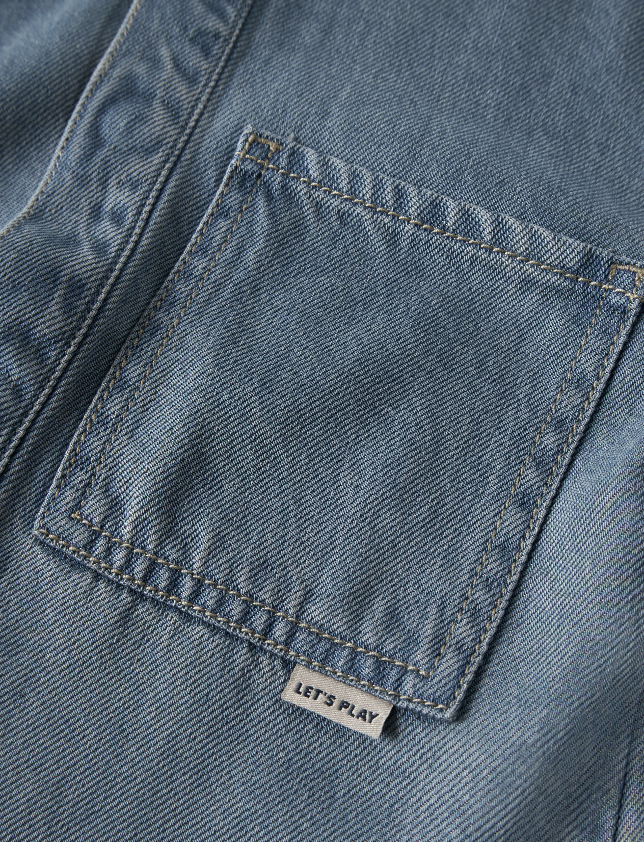 name it - NMMBO OS DNM LS SHIRT W HOOD 6950-PH D - långärmade skjortor - vintage medium blue denim - 4