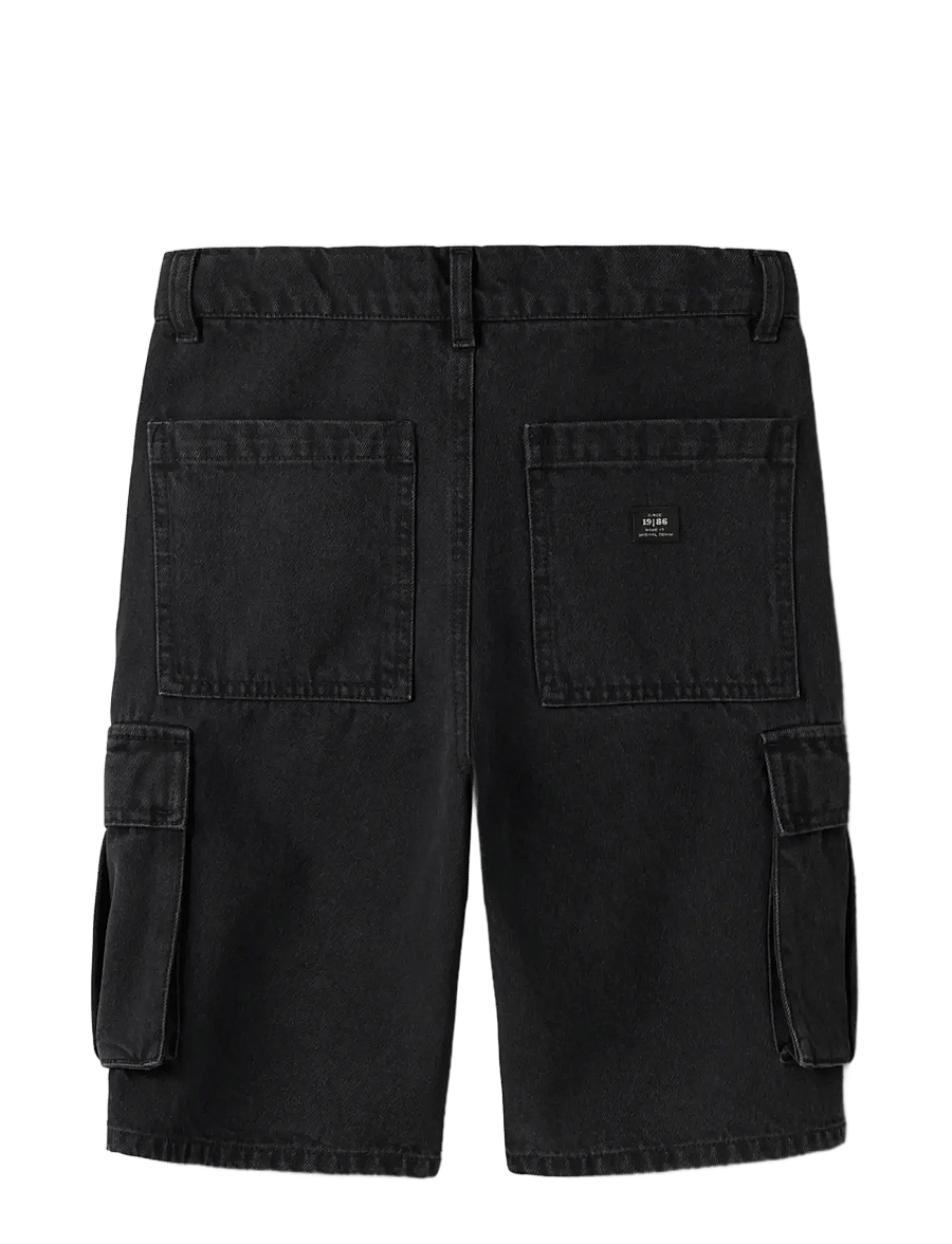 name it - NKMBEN SK DNM CARGO BERMUDA 2800-IM - lühikesed kargopüksid - black denim - 1