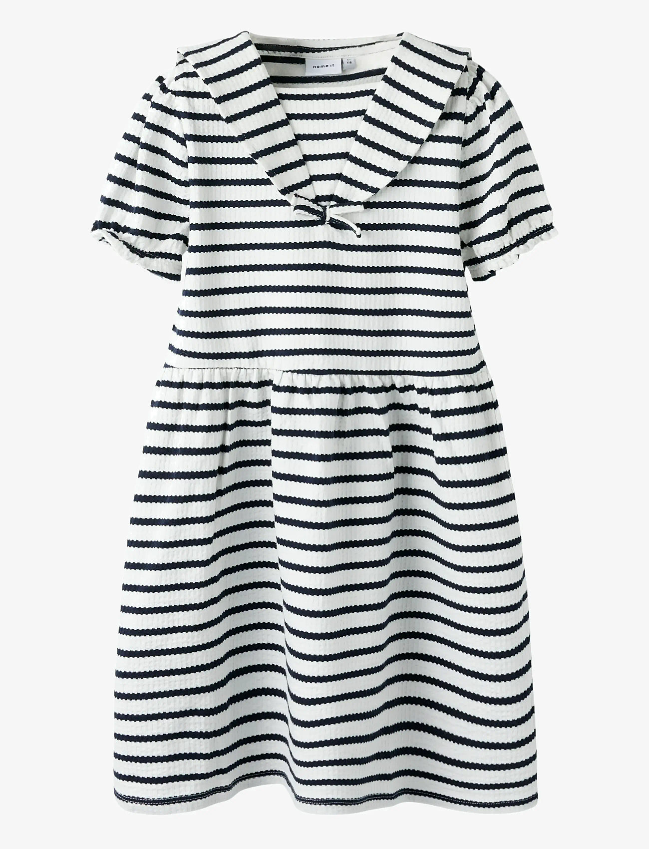 name it - NMFKATTIE SS DRESS - lühikeste varrukatega vabaaja kleidid - cloud dancer - 0