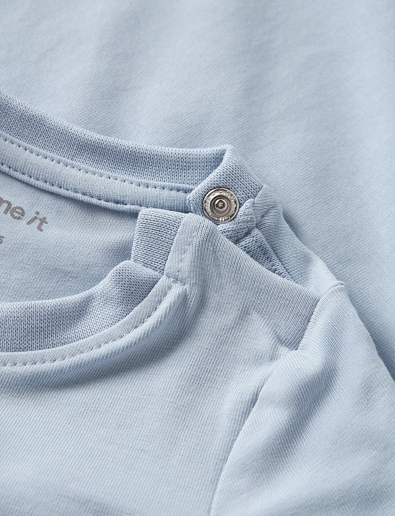 name it - NBMFALLON SS TOP BOX - kurzärmelige - blue fog - 3