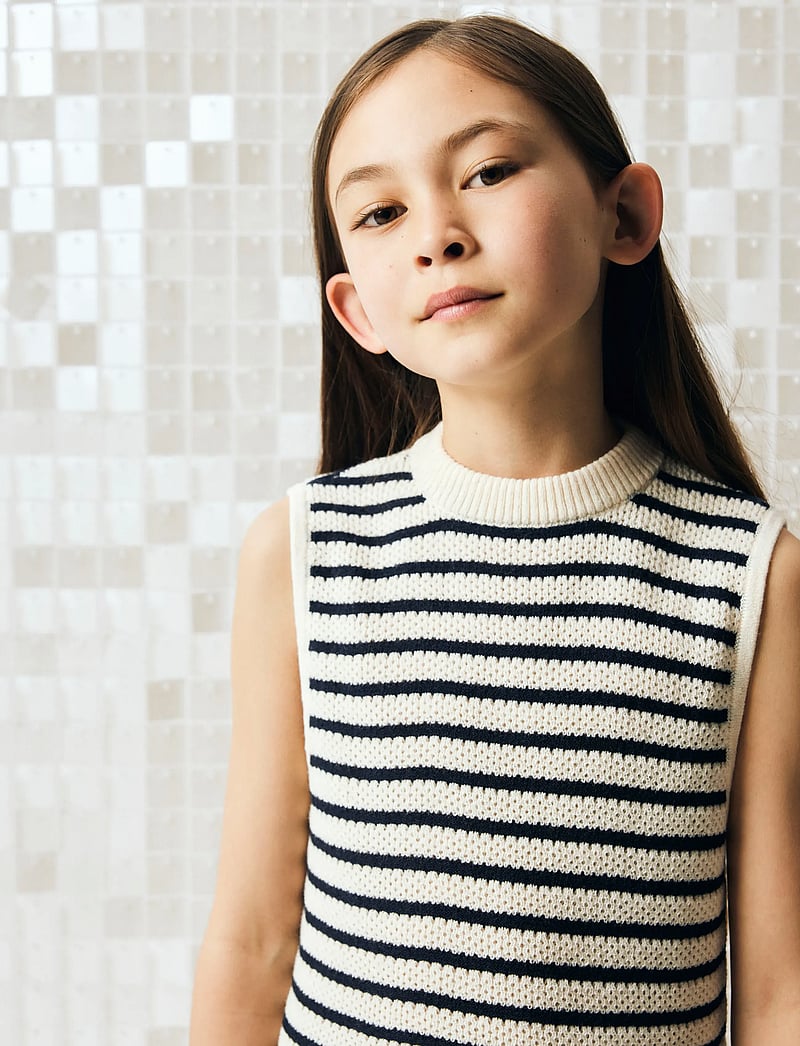 name it - NKFFUMIKO SL LOOSE KNIT TOP - vests - antique white - 4