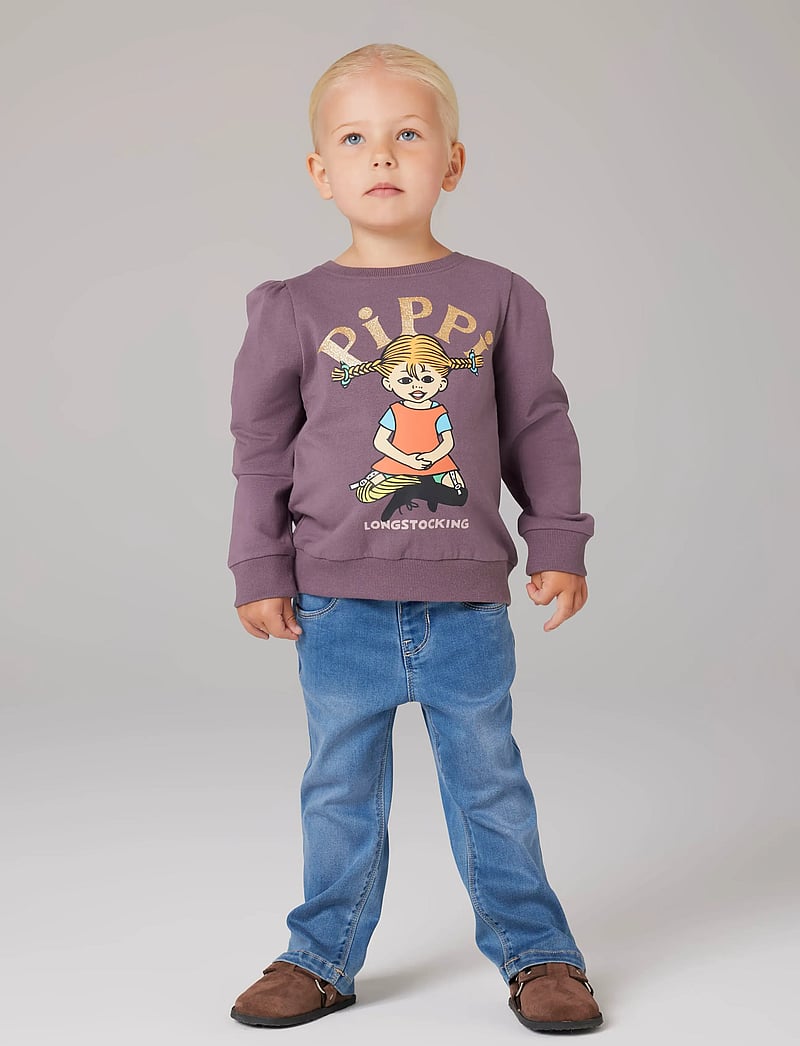 name it - NMFSOVEJ PIPPI SWEAT BRU SKY - sweatshirts - moonscape - 0