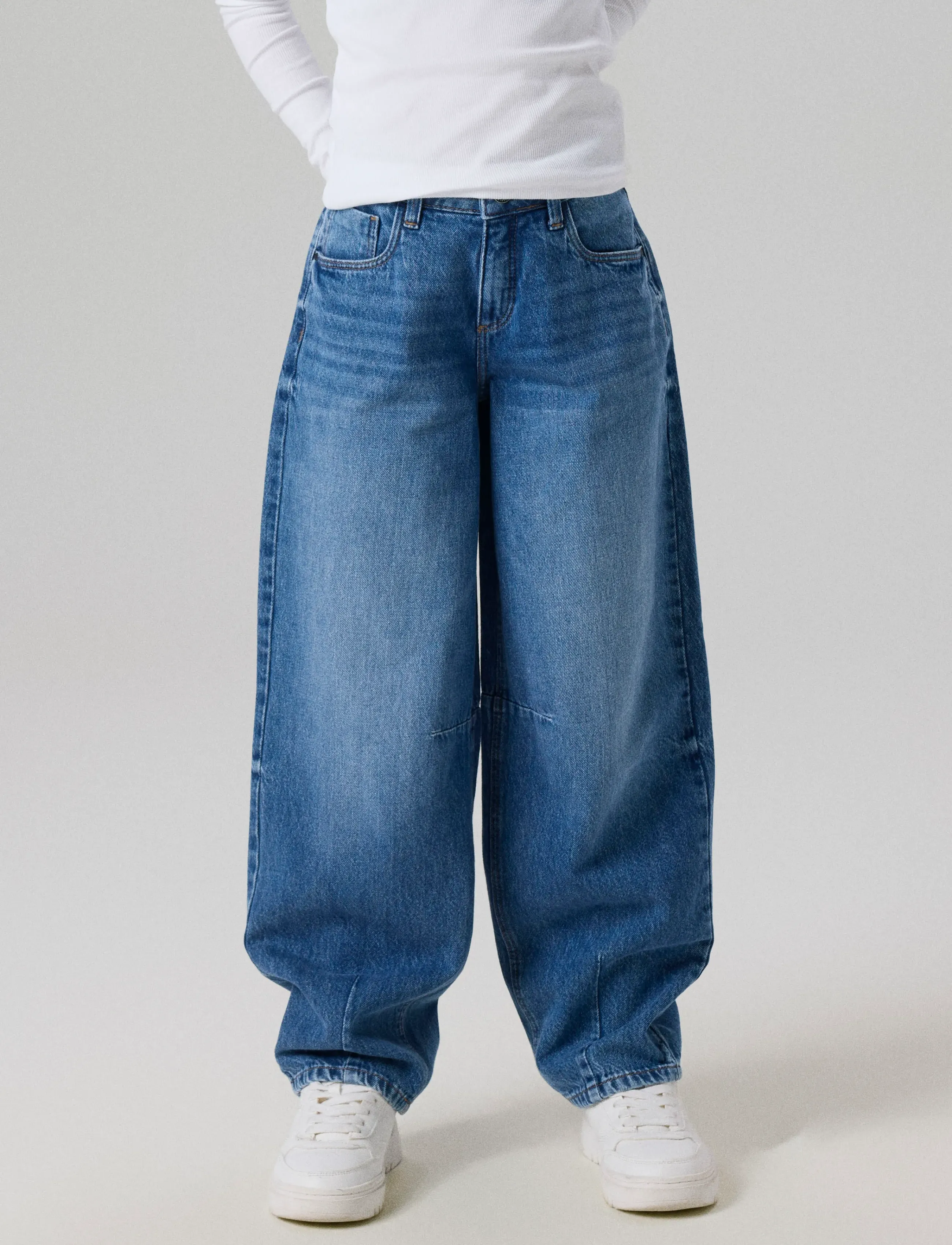 name it - NKFBELLA BARREL JEANS 2113-RM NOOS - medium blue denim - 3