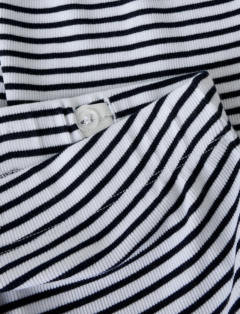 name it - NKFOFRIDA WIDE PANT - mjukisbyxor - navy blazer - 3