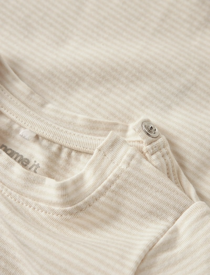 name it - NBNJOPLE SS TOP SET - sæt med kortærmet t-shirt - almond milk - 4