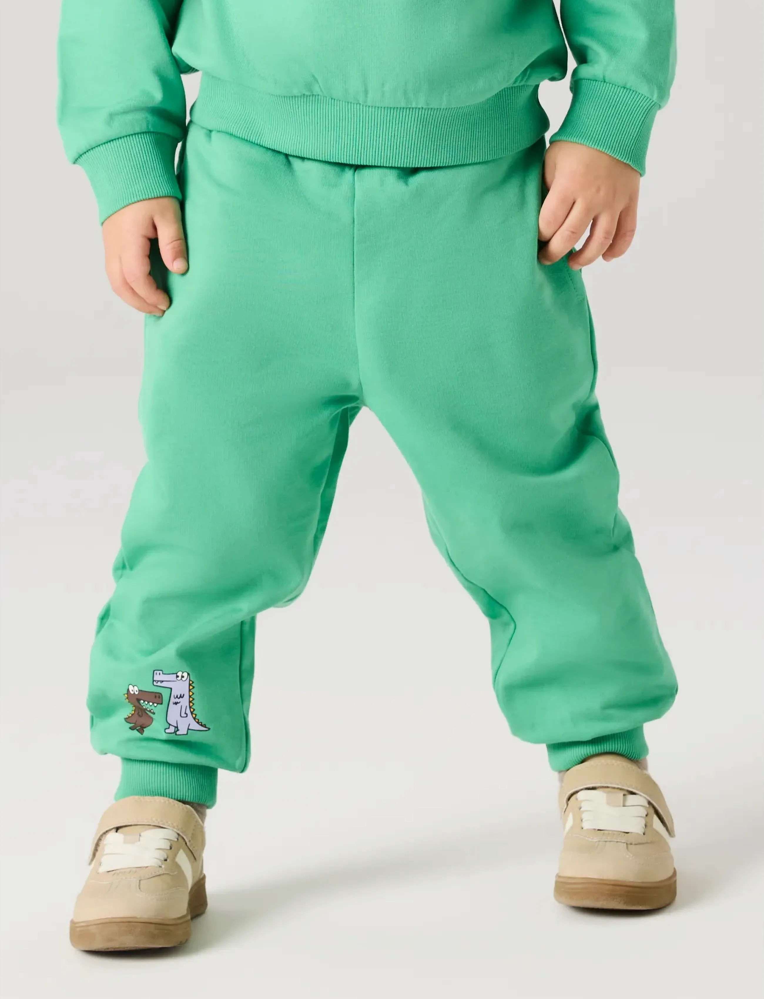 name it - NMMDAKKIAN NREG SWE PANT BRU - mjukisbyxor - green spruce - 4