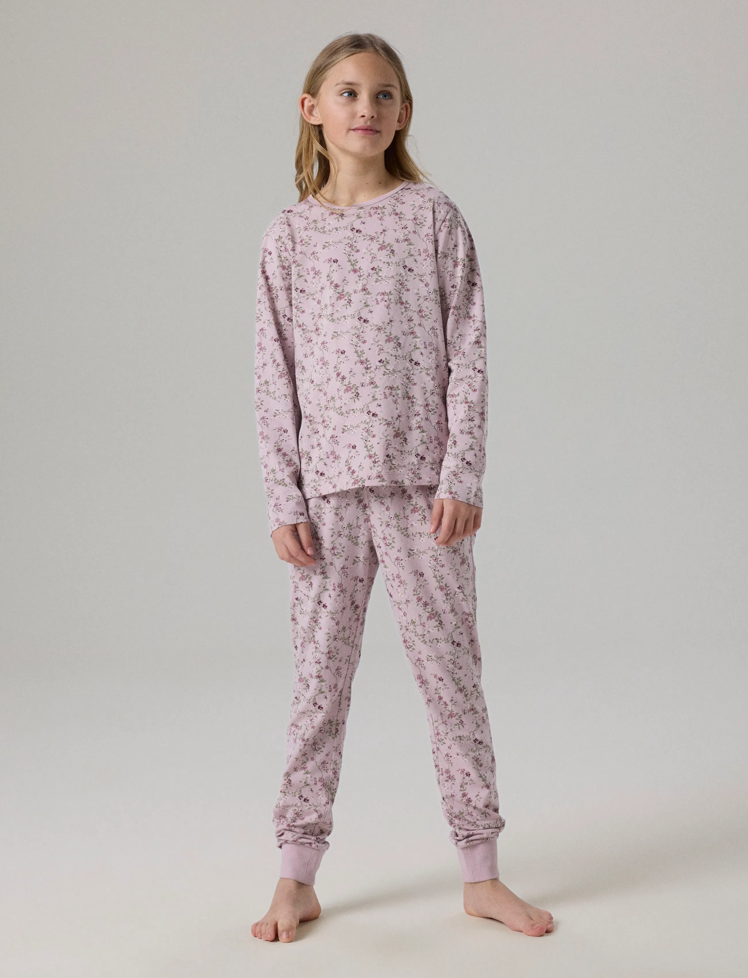 name it - NKFNIGHTSET VIOLETFLOWER NOOS - violet ice - 1