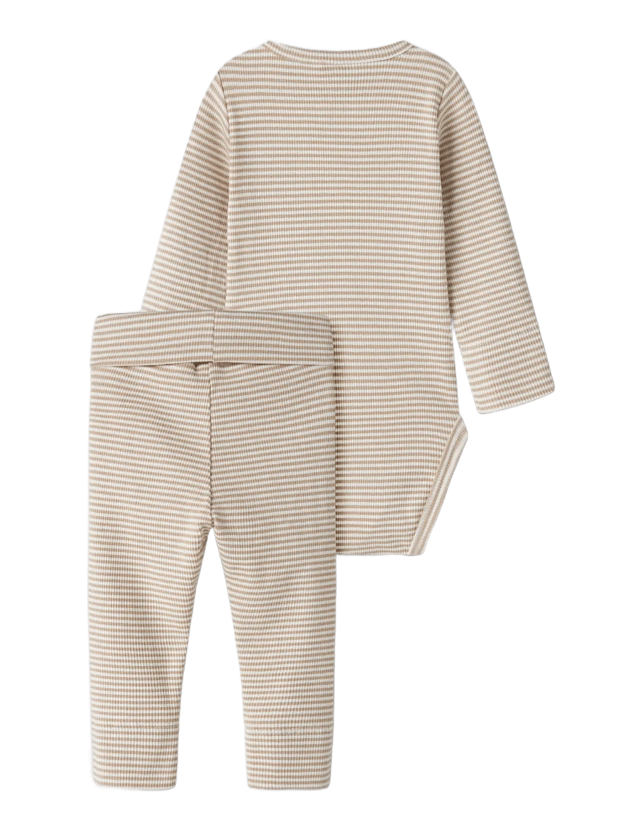name it - NBNBERRO R LS BODY SET WITH HAT - antique white - 1