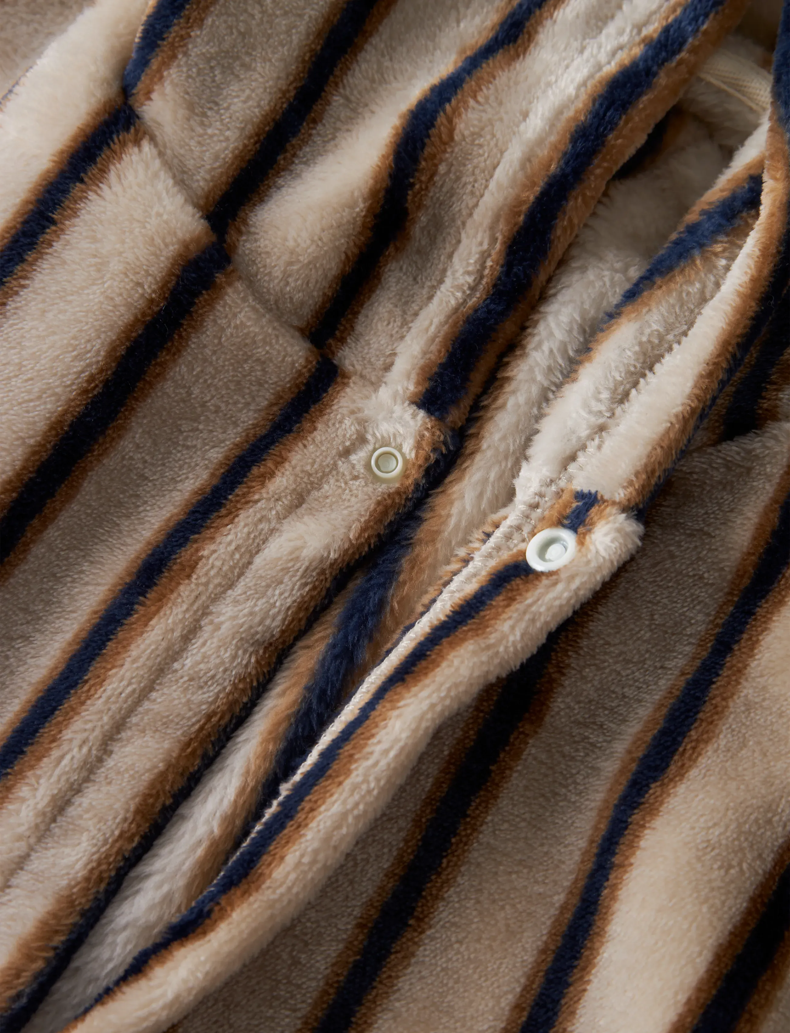 name it - NKMRACERQ MORNING ROBE - island fossil - 3