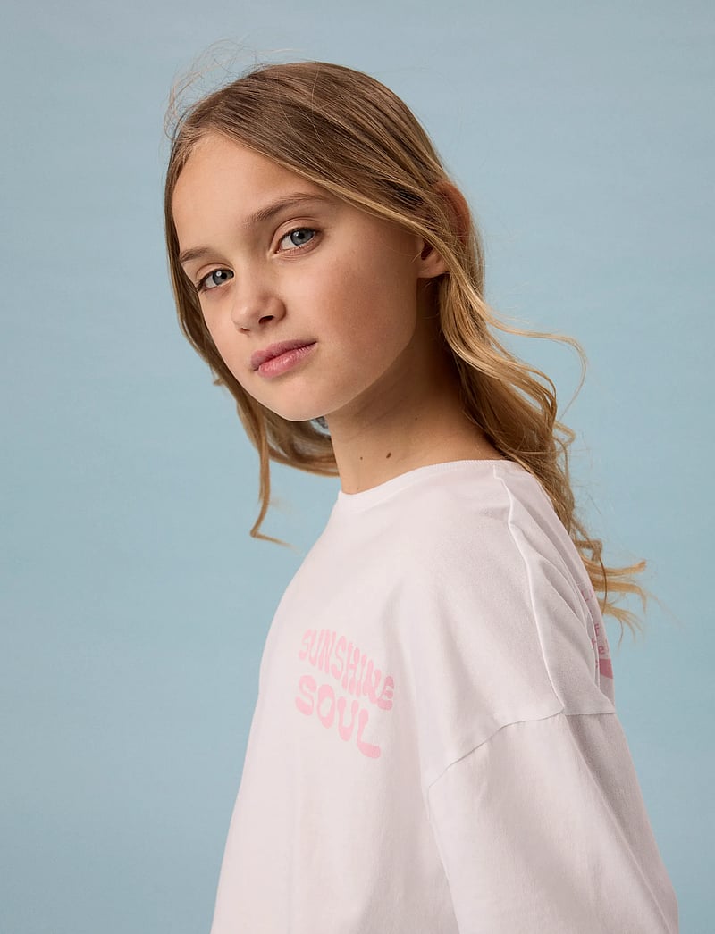 name it - NKFJUNO SS NREG TOP BOX - kortærmede t-shirts - bright white - 3