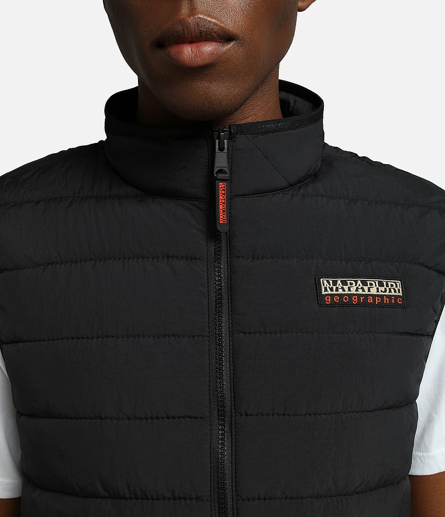 Napapijri - A-MUNIZ VEST - black - 4