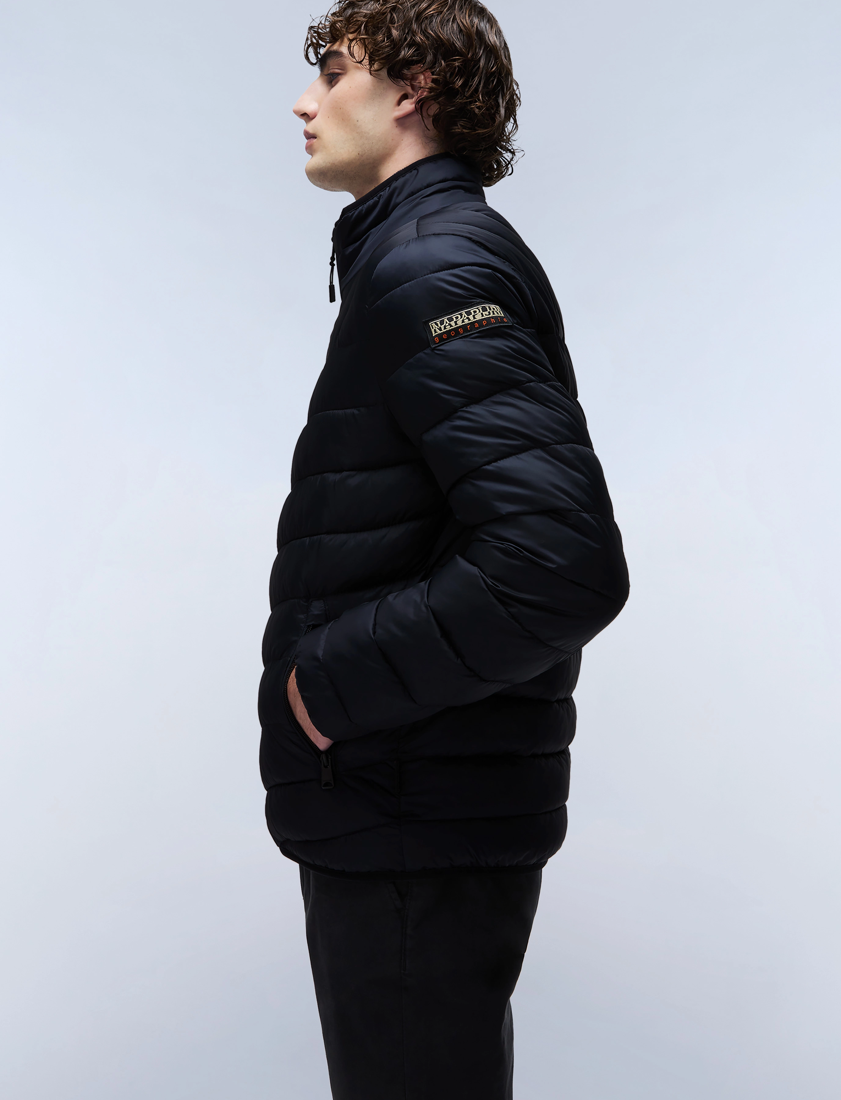 Napapijri - Aerons Puffer Jacket - black - 4