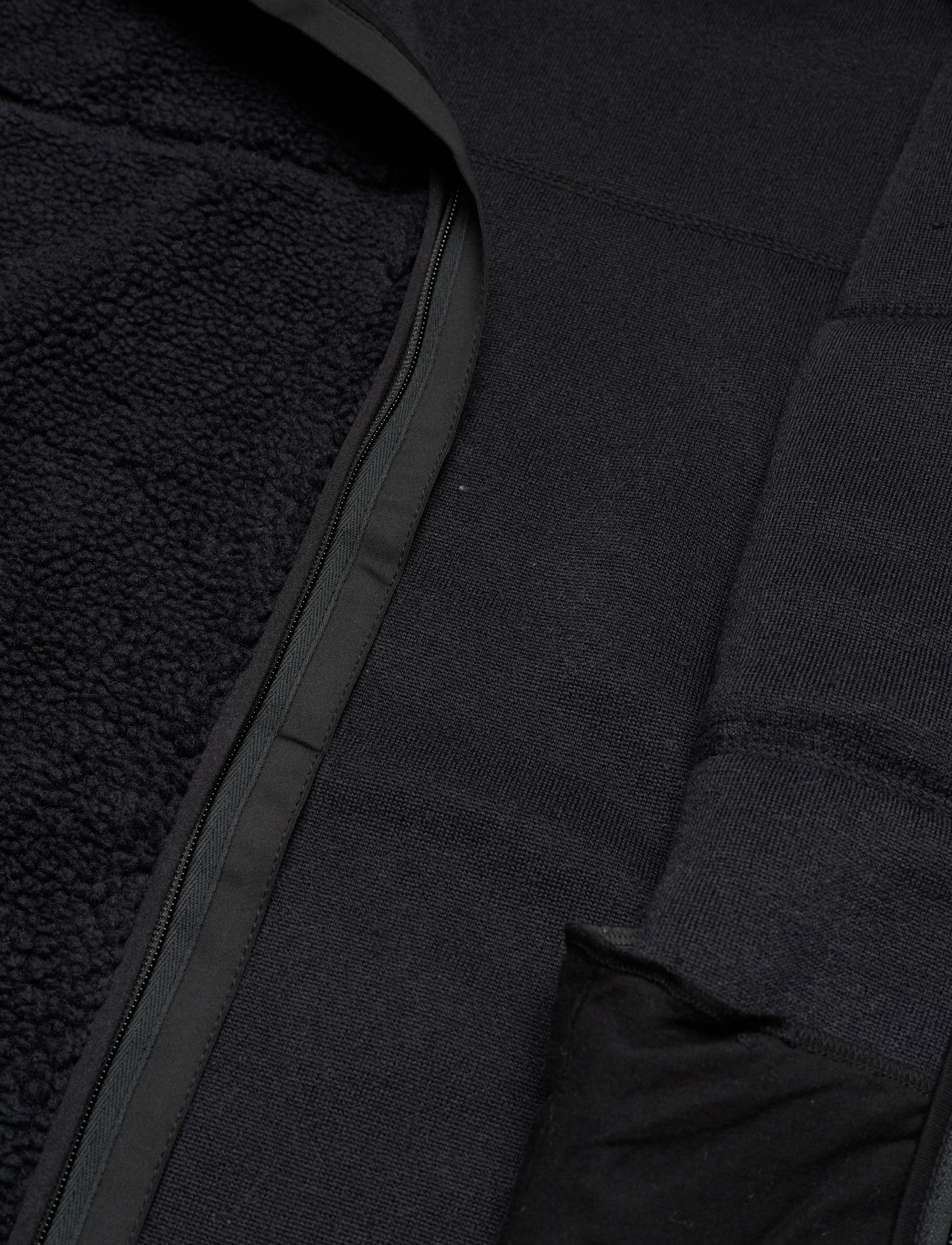 Napapijri - Yupik Full-Zip Fleece Hoodie - black 041 - 4