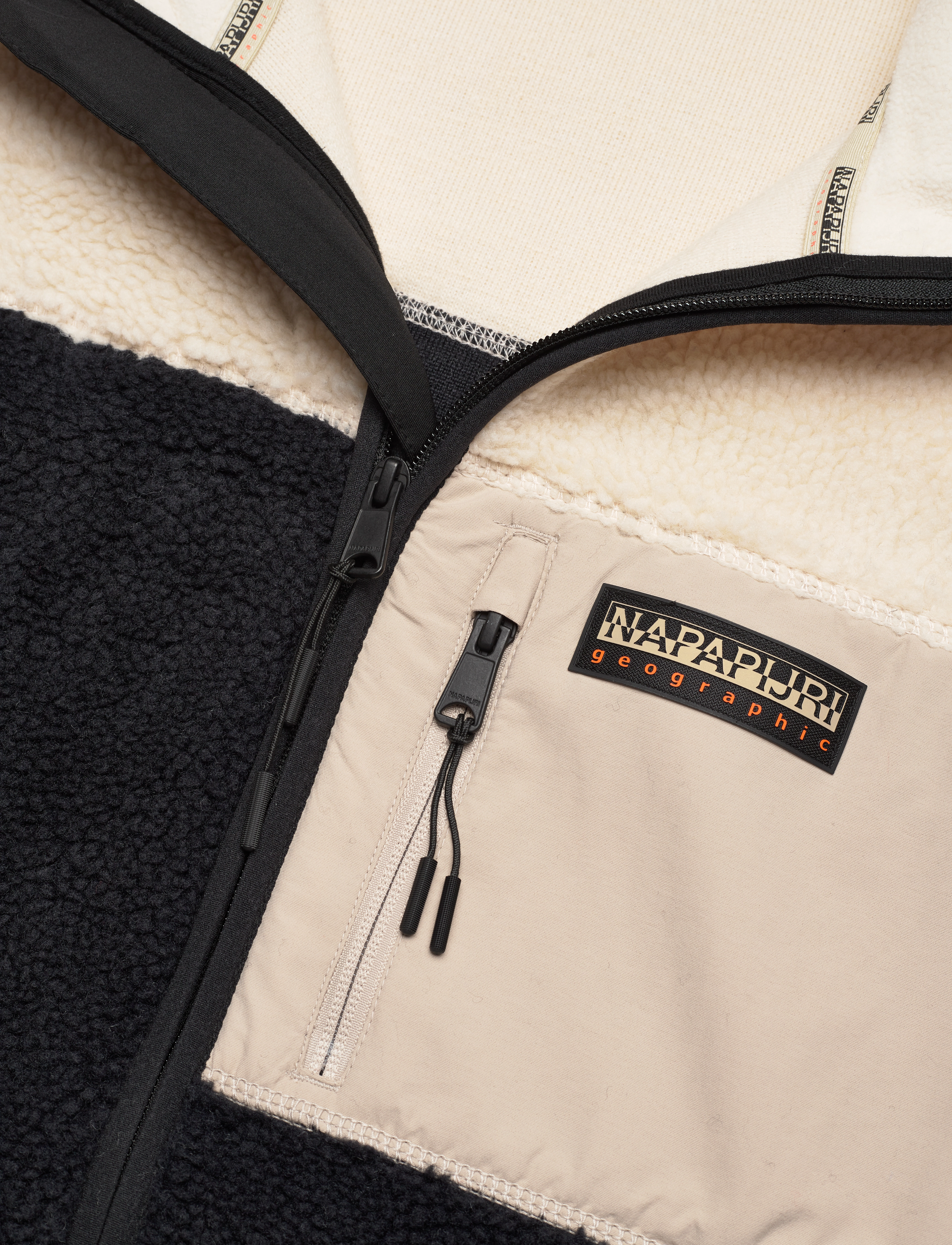 Napapijri - Yupik Full-Zip Fleece Hoodie - blk nat bei - 2