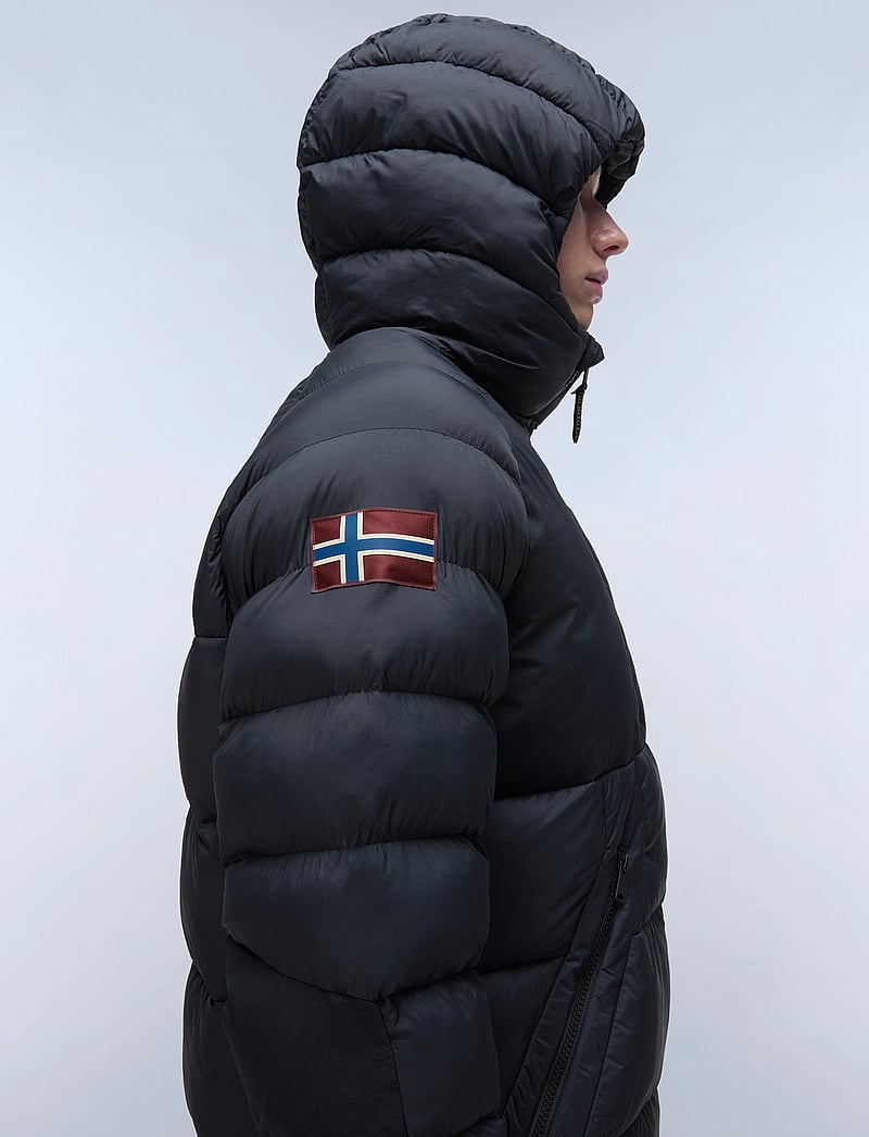 Napapijri - A-MOESA PUF - vinterjakker - black - 5