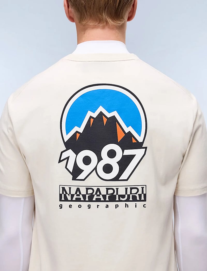 Napapijri - S-MONTEPIANA SS - kortærmede t-shirts - beige dimity - 5