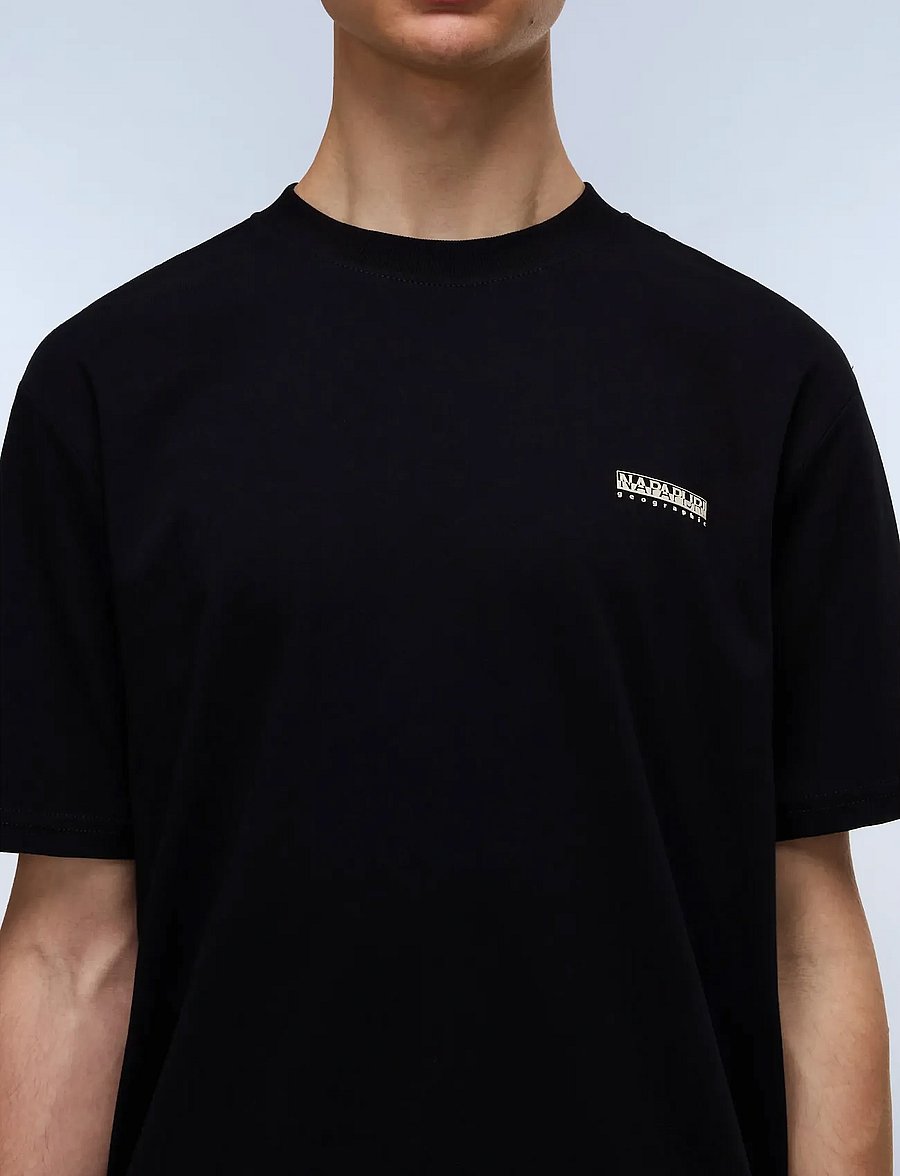 Napapijri - S-SMALL BOX SS - kurzärmelige t-shirts - black beauty - 3