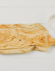 naturally med - Handled Carving Board (with Groove) 53cm - virtuves dēlīši - brown - 1