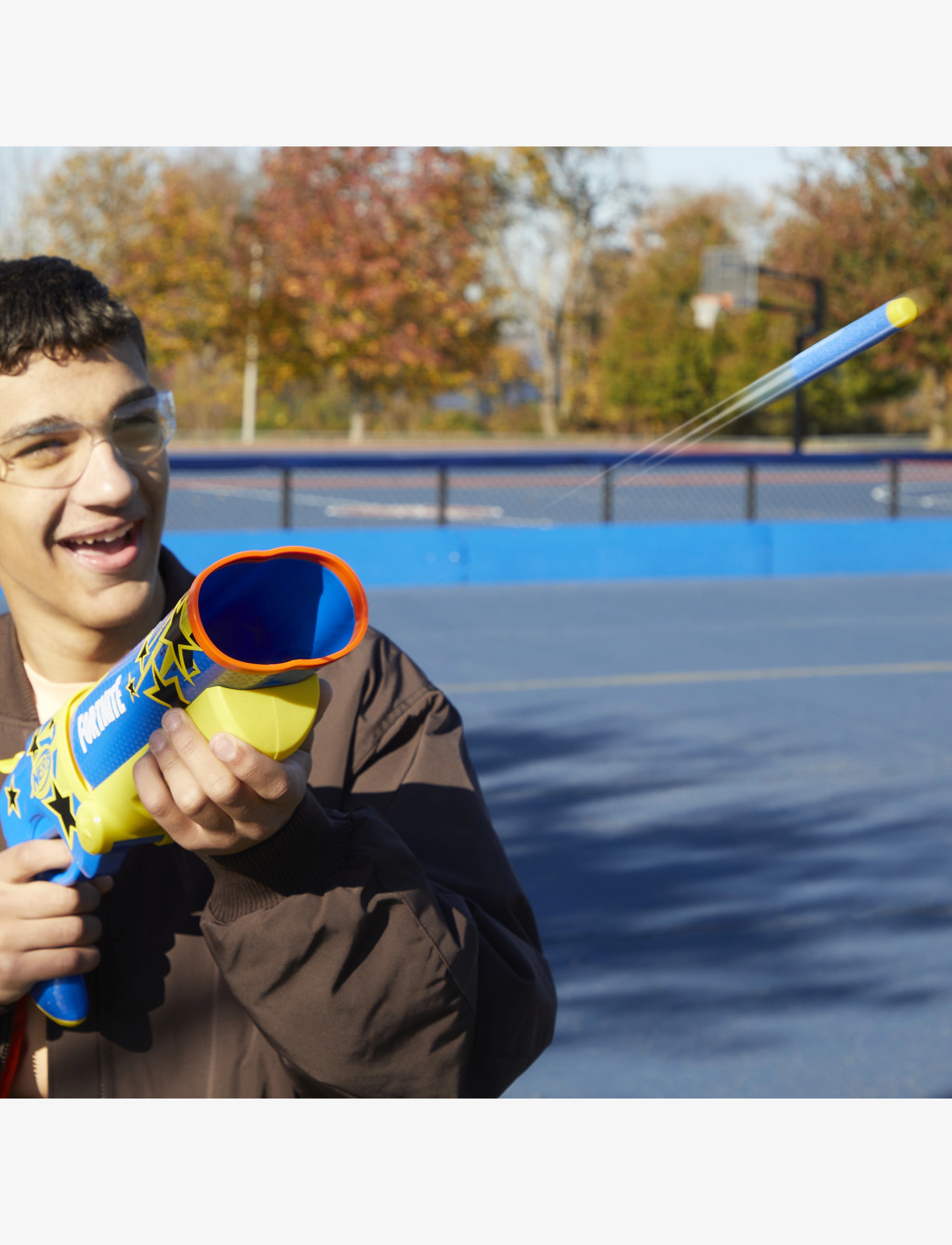 Nerf Fortnite Half Tone Hero - Blaster à 6 Fléchettes - Code Inclus - Dès 8 Ans