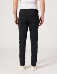 NEUW - RAY TAPERED NORTHBLK - tapered jeans - black - 2