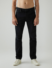 NEUW - RAY STRAIGHT - regular jeans - reverent black - 2