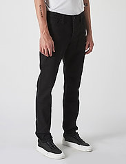 NEUW - LOU SLIM - džinsa bikses ar tievām starām - forever black - 3
