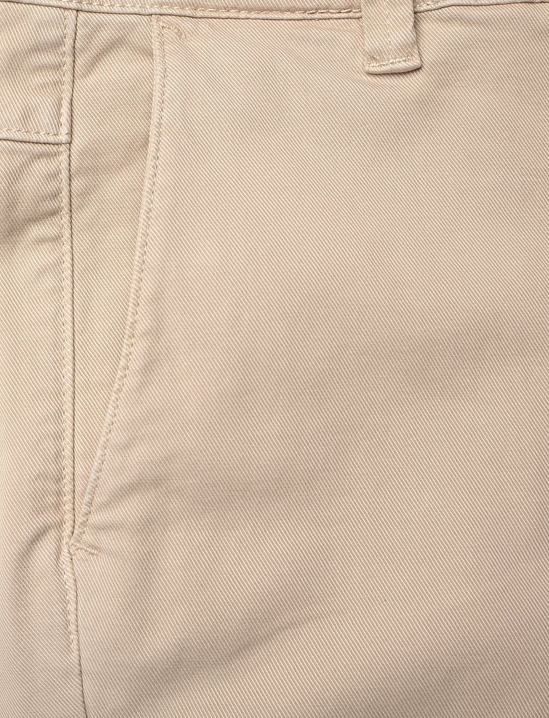 NEUW - CODY SHORT SANDSTORM - chinos shorts - beige - 4