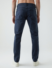 NEUW - LOU SLIM TWILL NAVY - slim fit jeans - blue - 3